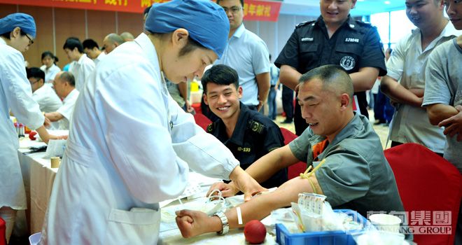 1474957205717394Lkt6.jpg 660-350--无偿献血.jpg