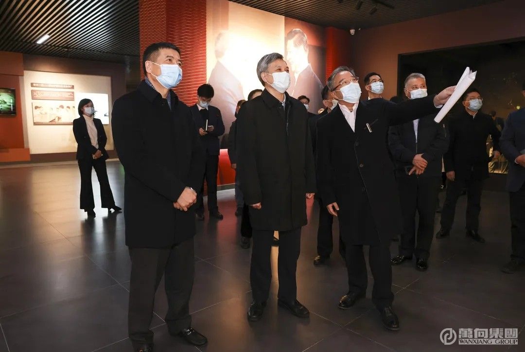 1641871524915659BU43.jpg 1641871524915659BU43.jpg