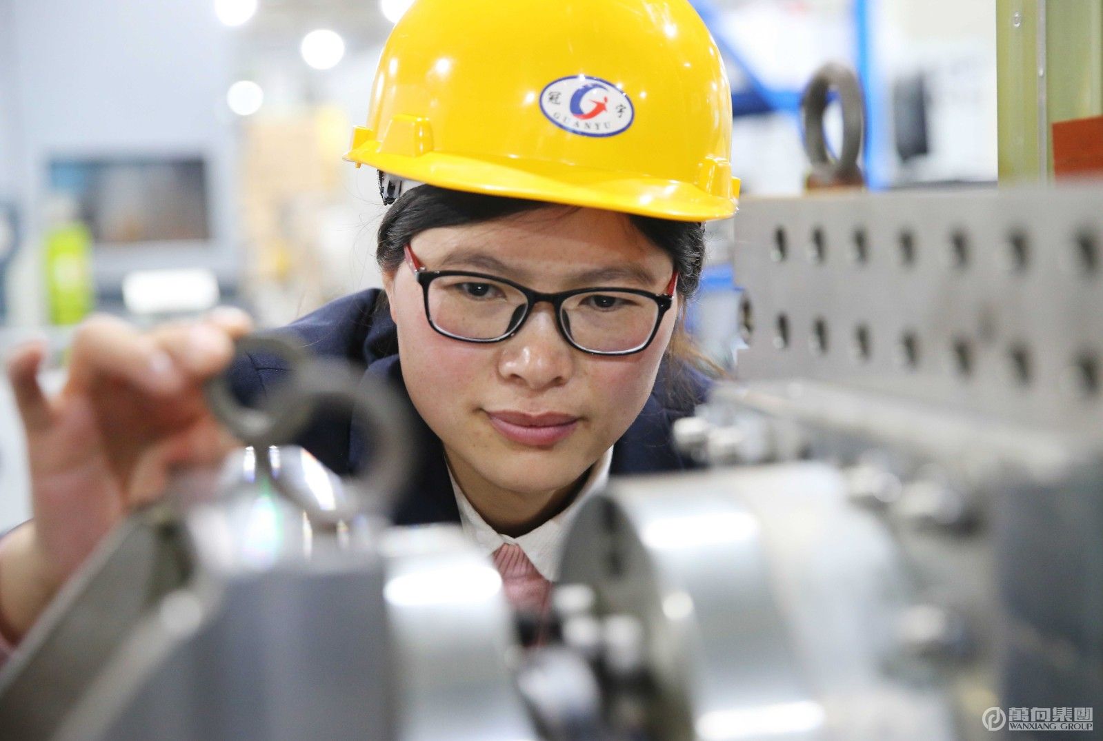 1675047265267366btNu.jpg 照片:石伯妹在工作中.jpg