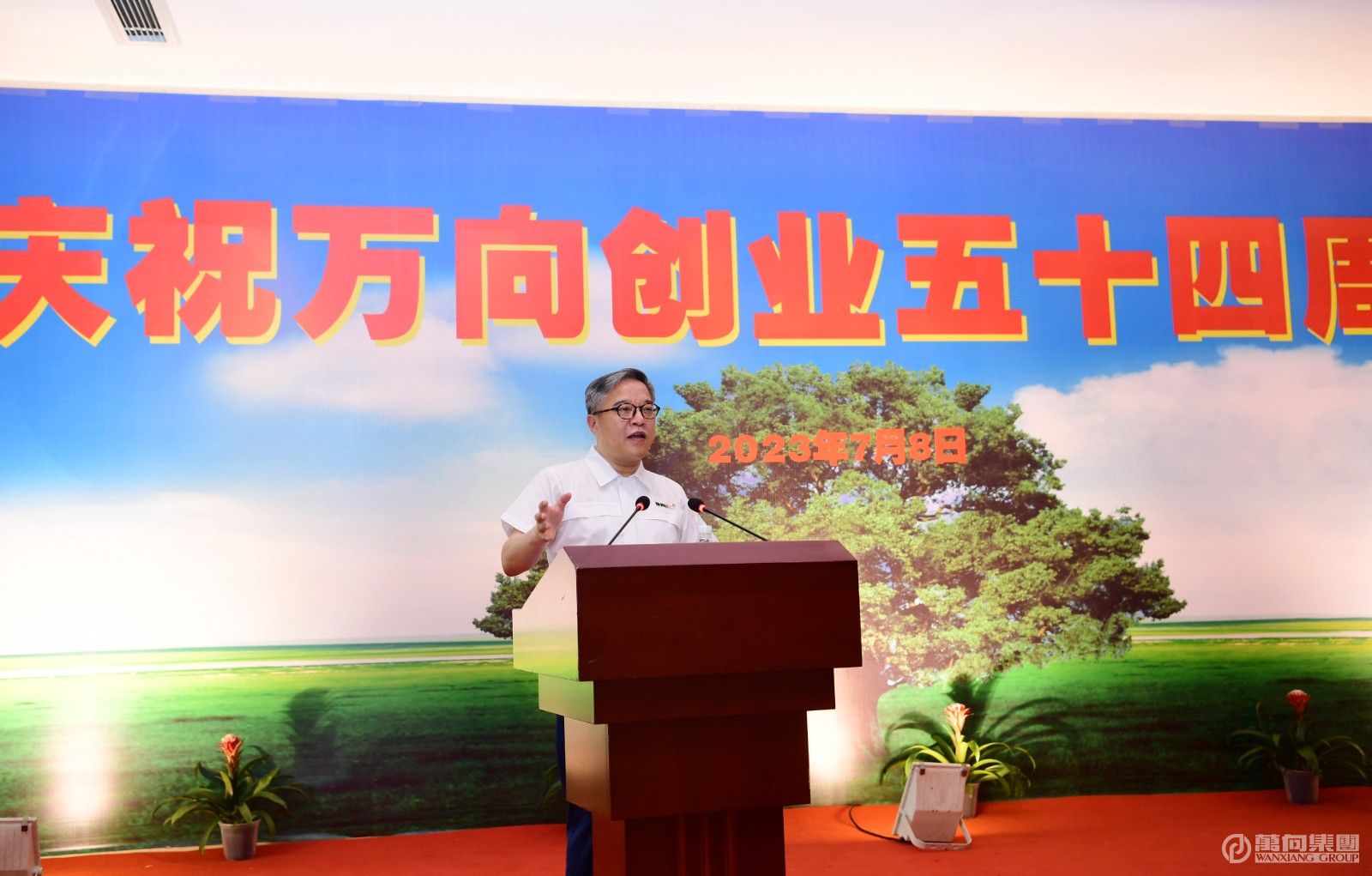 16893228172169082zOy.jpg DSC_9402 选.JPG